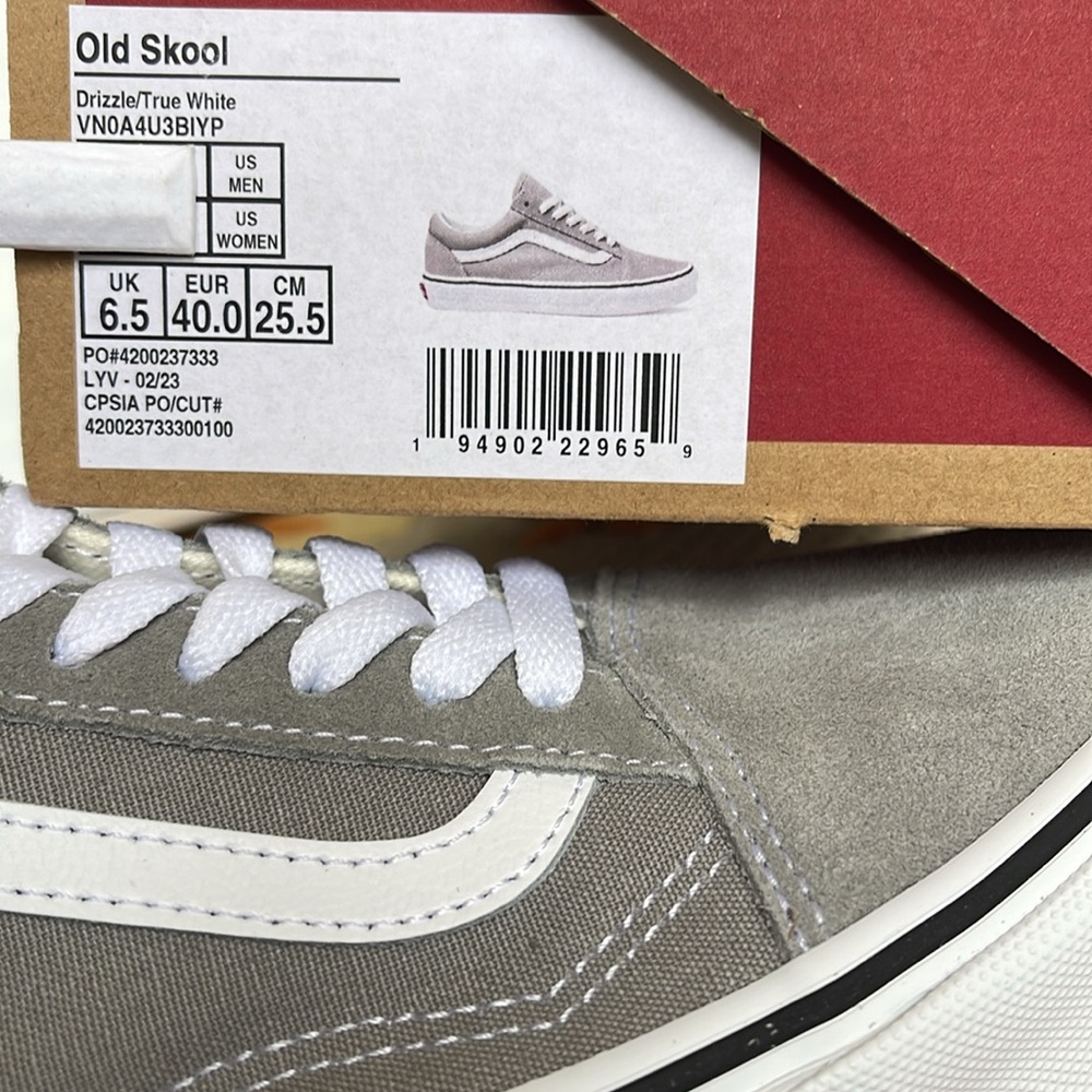 Vans WMNS Old Skool
Drizzle/True White
VN0A4U3BIYP Sneakers - Picture 16 of 16